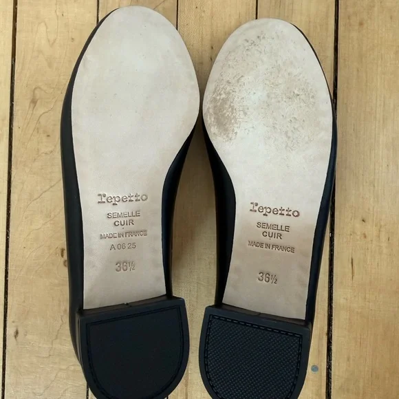 Brand New Repetto Black Leather Bow Ballet Flats - Picture 2 of 2